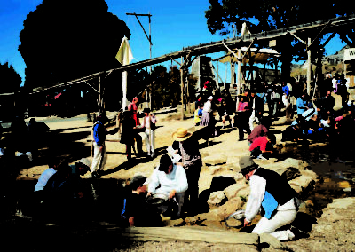 Sovereign hill panning for gold