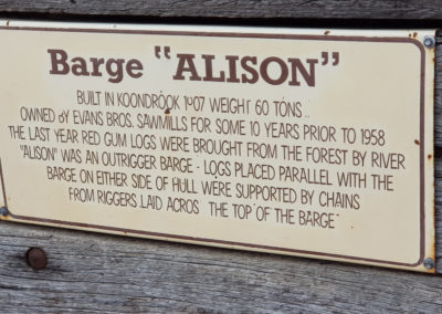 Barge at Echuca tour